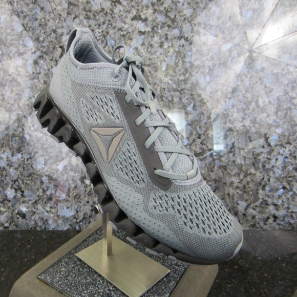 reebok zig explorer
